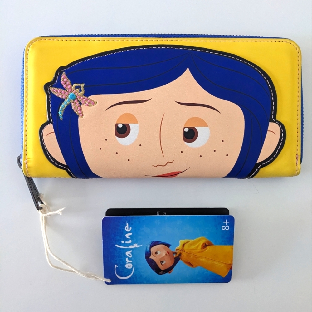 Coraline raincoat wallet
